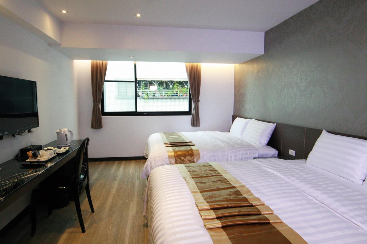 Lihan Hotel Taipei Esterno foto