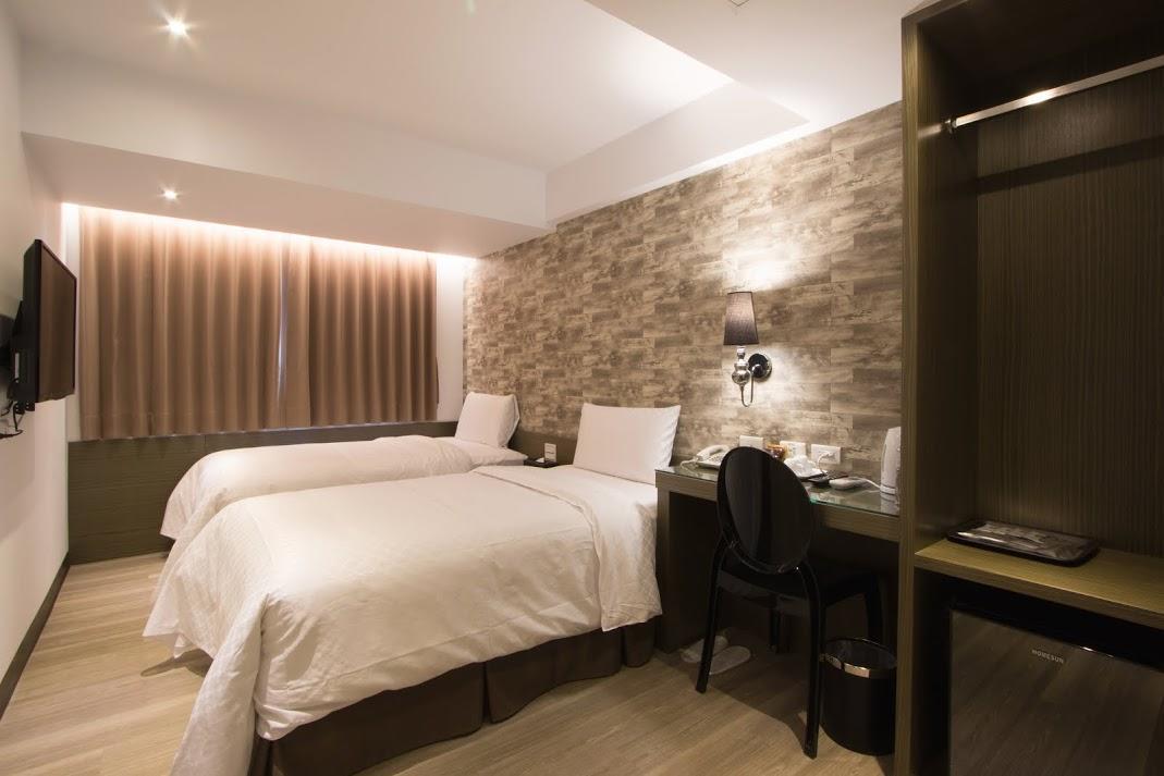 Lihan Hotel Taipei Esterno foto