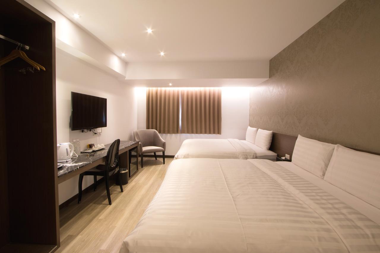 Lihan Hotel Taipei Esterno foto