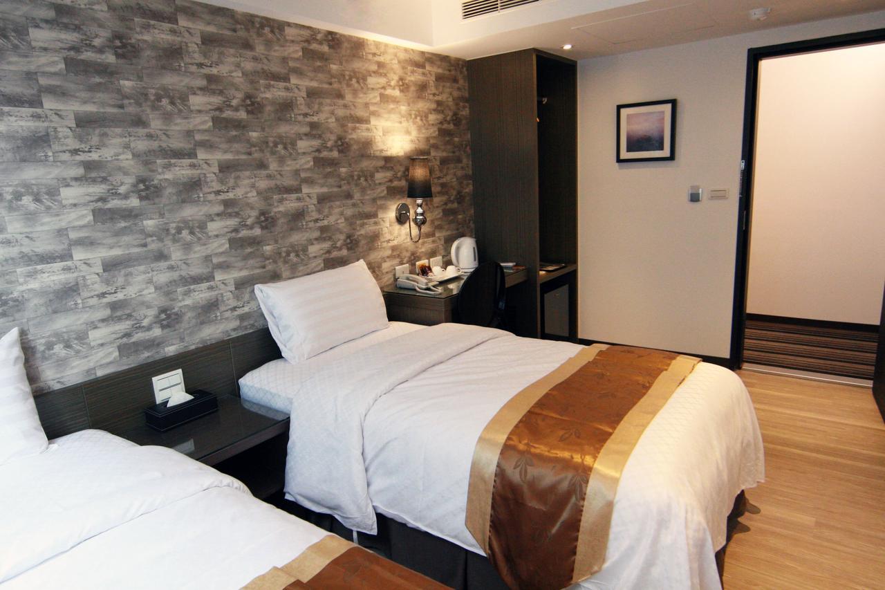 Lihan Hotel Taipei Esterno foto