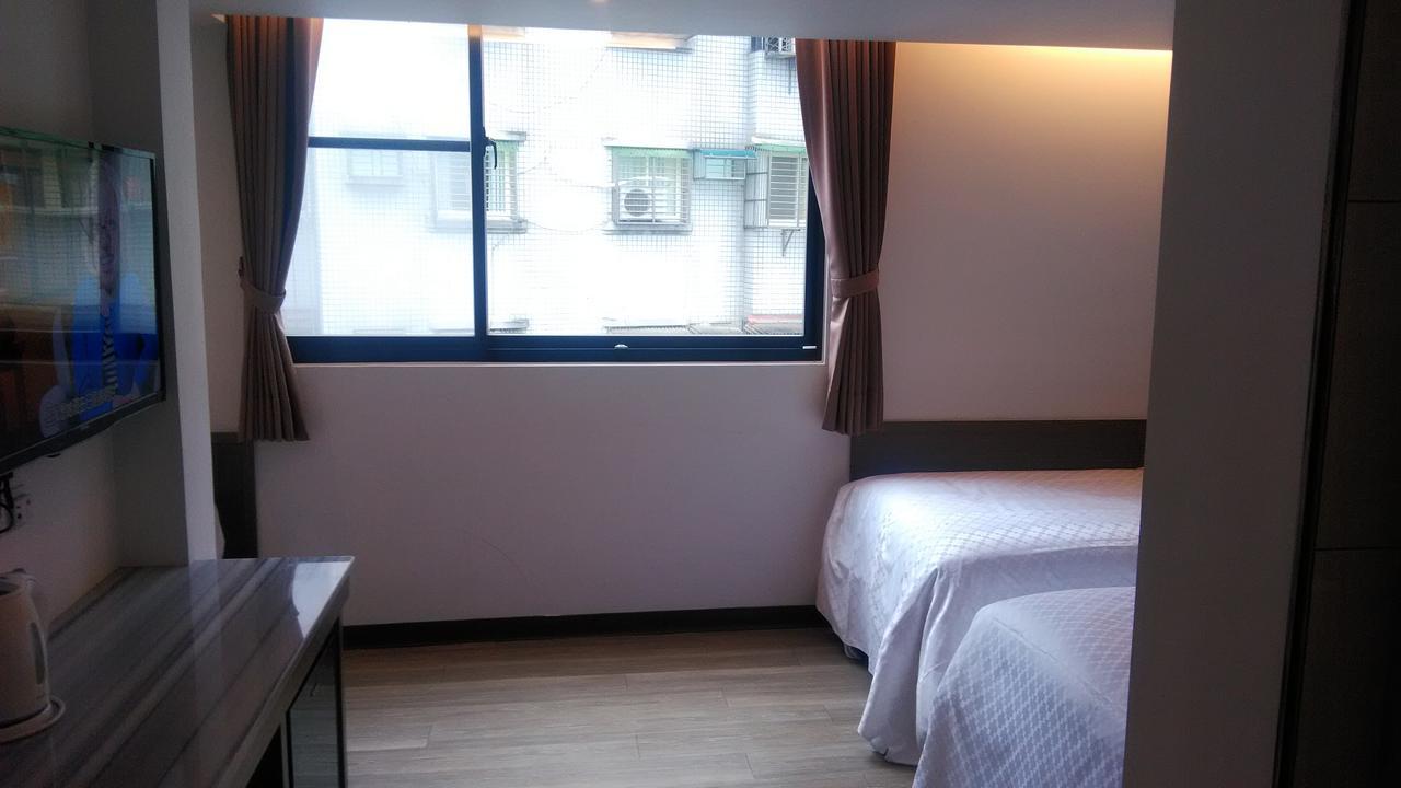 Lihan Hotel Taipei Esterno foto